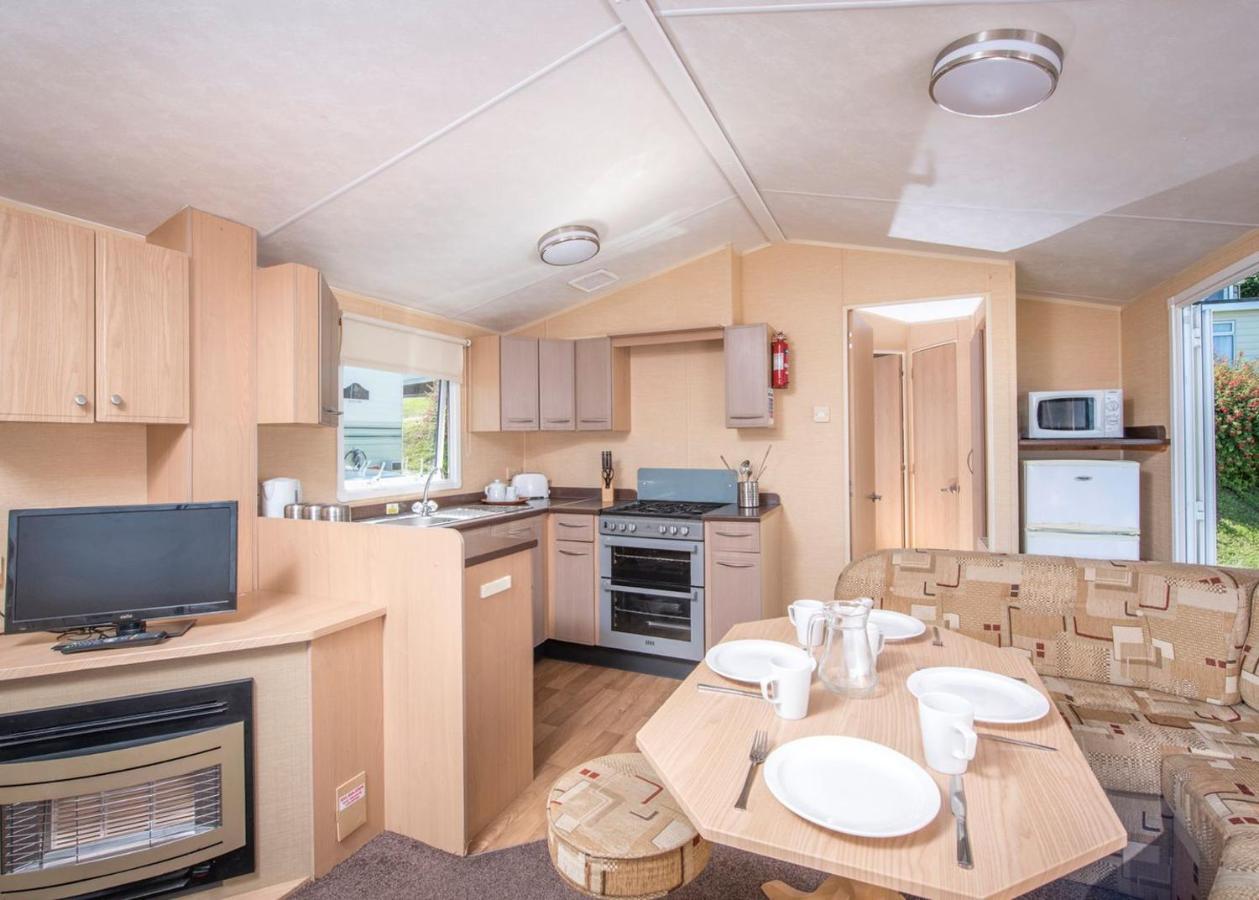 Sandaway Beach Holiday Park Combe Martin Bagian luar foto