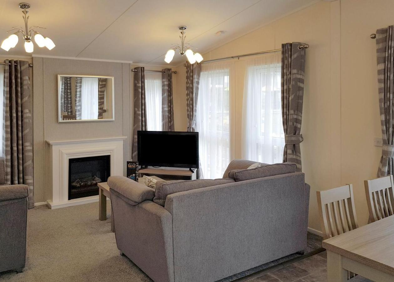 Sandaway Beach Holiday Park Combe Martin Bagian luar foto