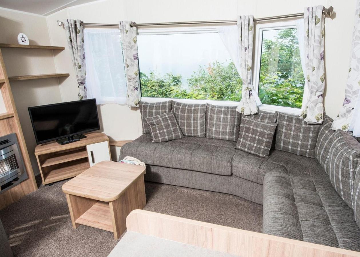 Sandaway Beach Holiday Park Combe Martin Bagian luar foto