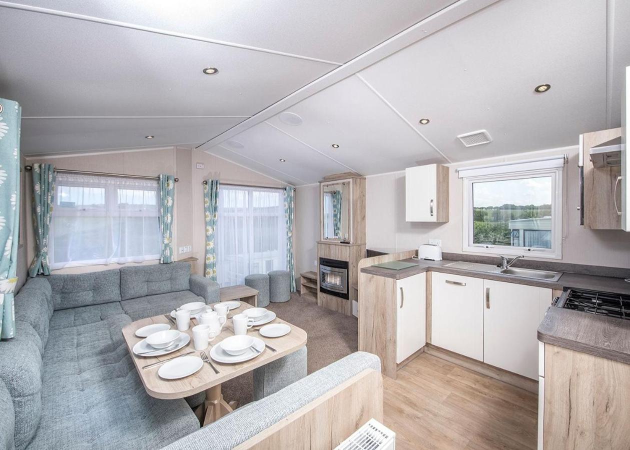 Sandaway Beach Holiday Park Combe Martin Bagian luar foto