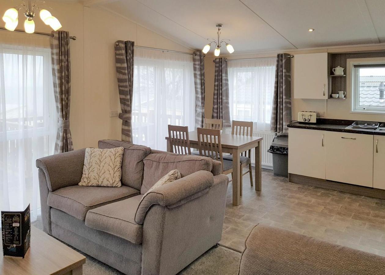 Sandaway Beach Holiday Park Combe Martin Bagian luar foto
