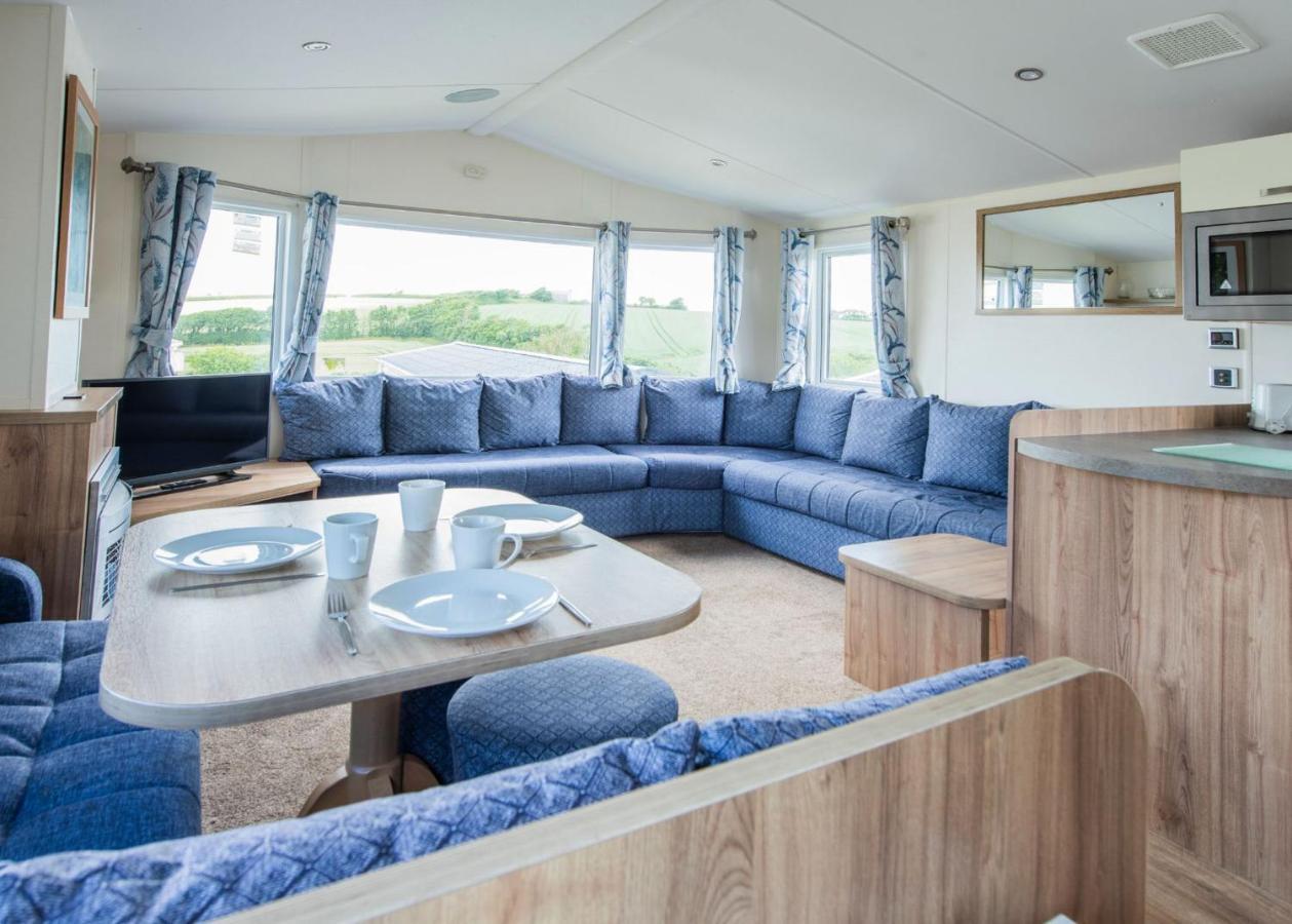 Sandaway Beach Holiday Park Combe Martin Bagian luar foto