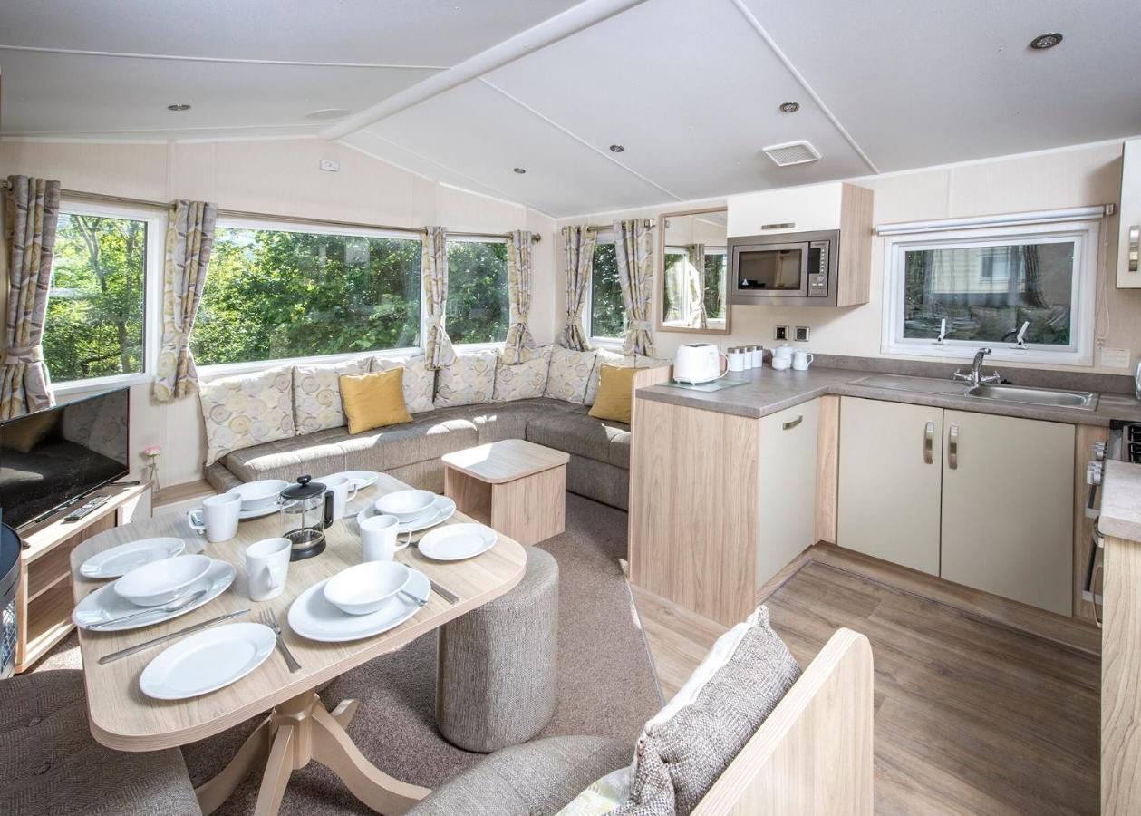 Sandaway Beach Holiday Park Combe Martin Bagian luar foto