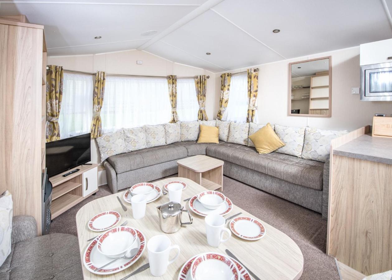 Sandaway Beach Holiday Park Combe Martin Bagian luar foto