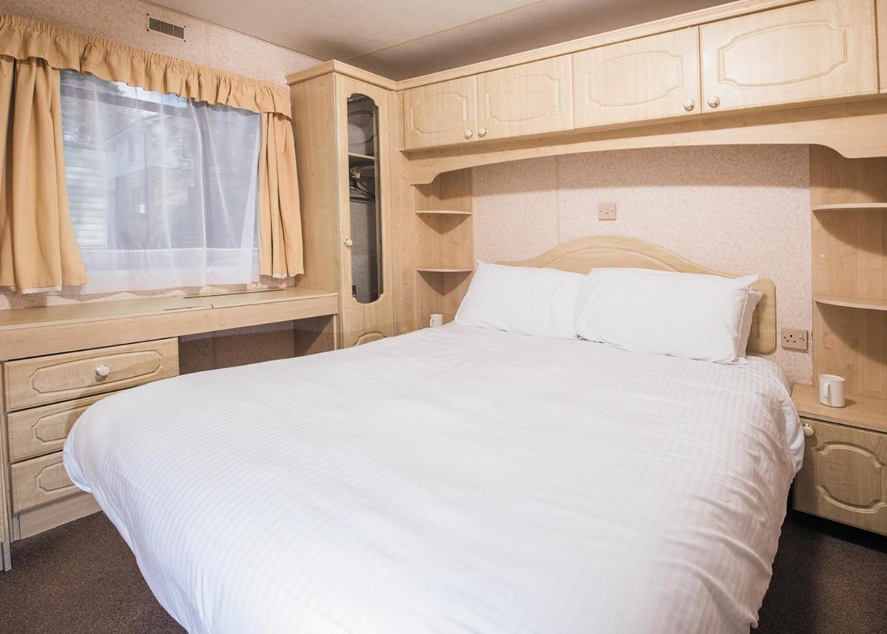 Sandaway Beach Holiday Park Combe Martin Bagian luar foto